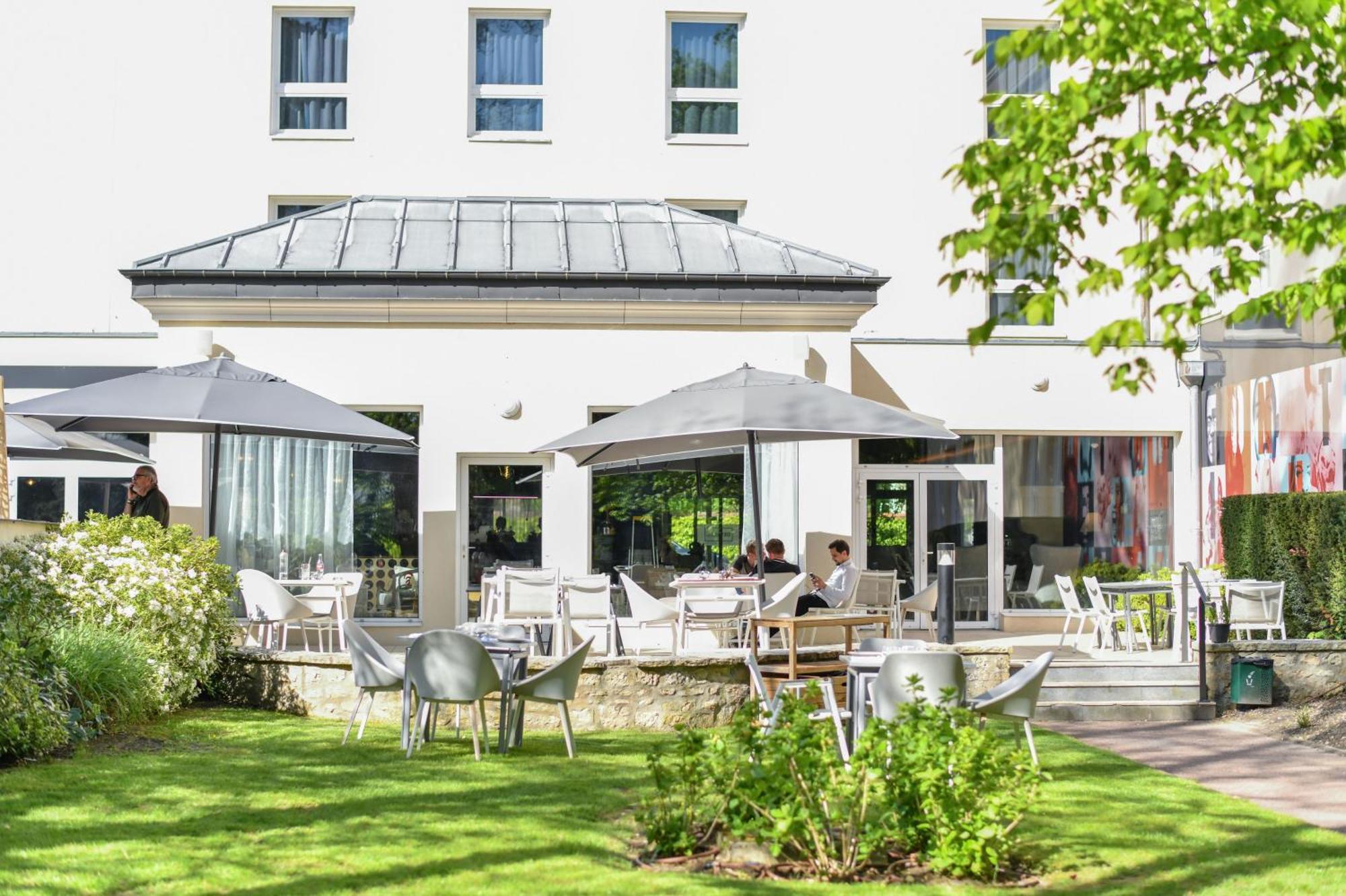 Hotel Demeures De Campagne Chateau De Fontainebleau Zewnętrze zdjęcie
