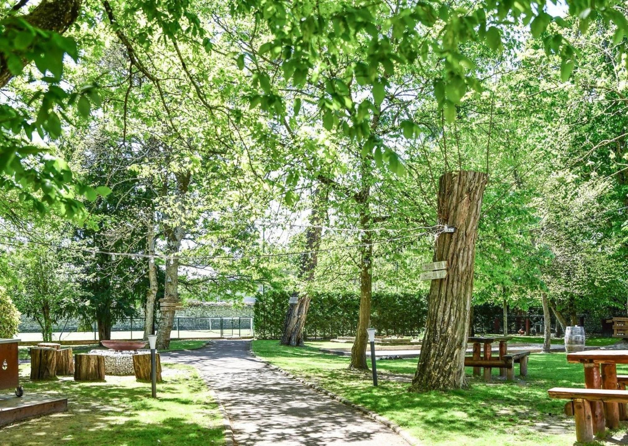 Hotel Demeures De Campagne Chateau De Fontainebleau Zewnętrze zdjęcie
